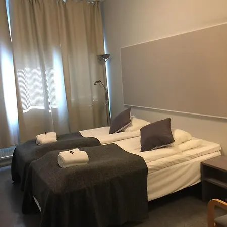 Winterhouse Hotell 2*