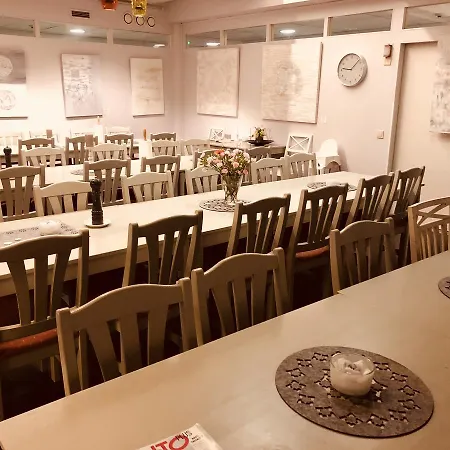 Winterhouse Отель