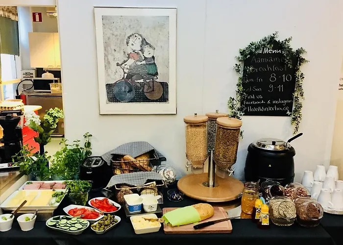 Winterhouse ホテル